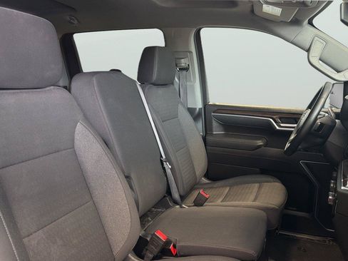 Used 2025 Chevrolet Silverado 1500 LT AWD/4WD image 14
