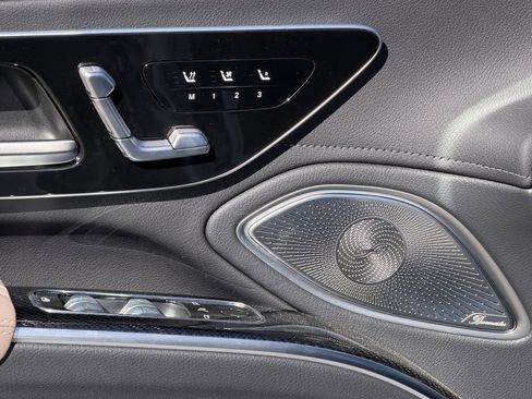 New 2025 Mercedes-Benz EQS AMG 4MATIC image 16