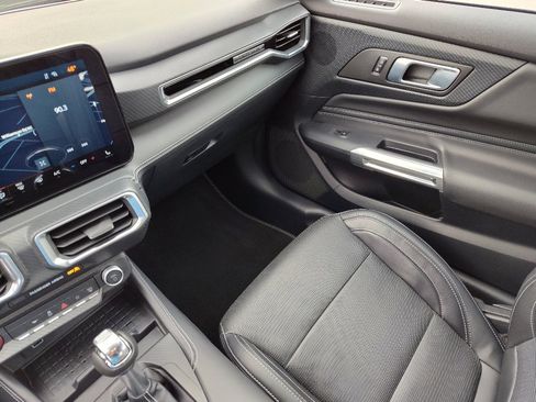 Used 2024 Ford Mustang GT Premium image 14