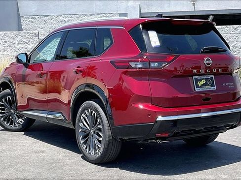 New 2026 Nissan Rogue Platinum w/ Platinum Premium Package AWD/4WD image 2