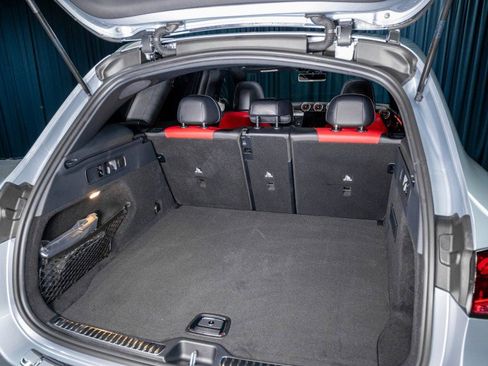 Certified 2026 Mercedes-Benz GLC 300 image 7