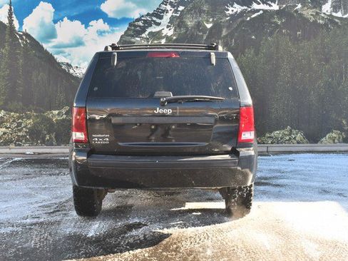 Used 2009 Jeep Grand Cherokee Laredo image 10