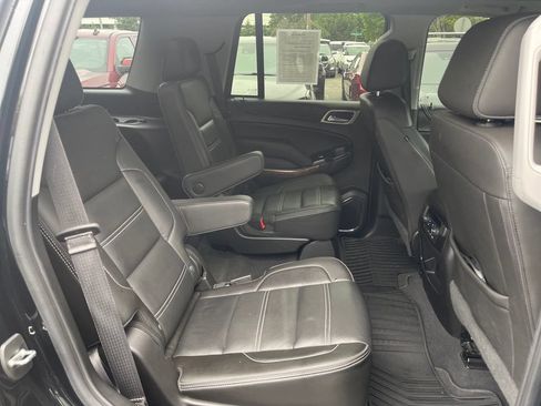 Used 2019 GMC Yukon Denali w/ Denali Ultimate Package AWD/4WD image 35