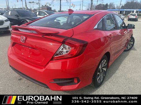 Used 2017 Honda Civic EX image 5