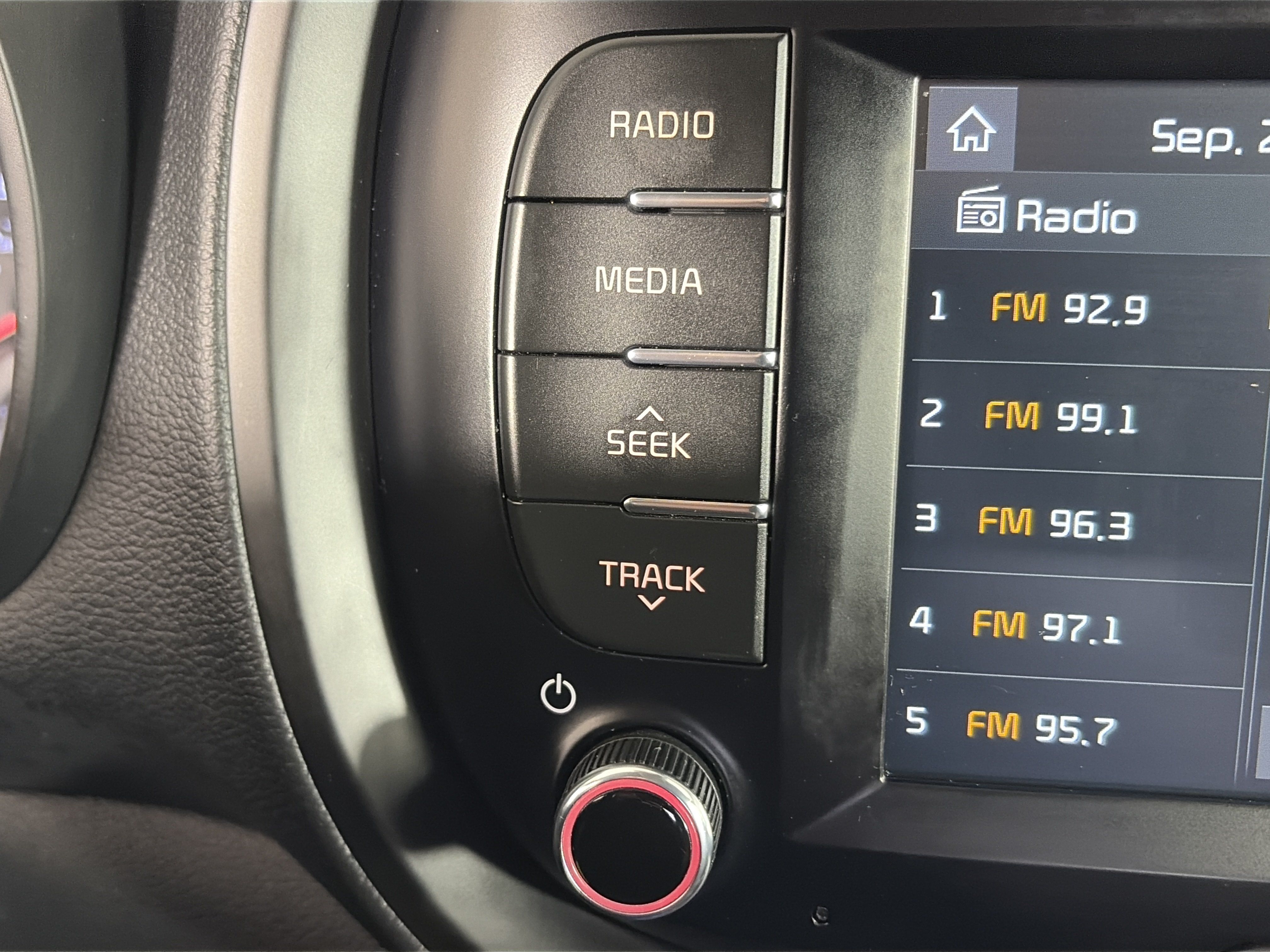 Certified 2021 Kia Soul X-Line FWD image 20