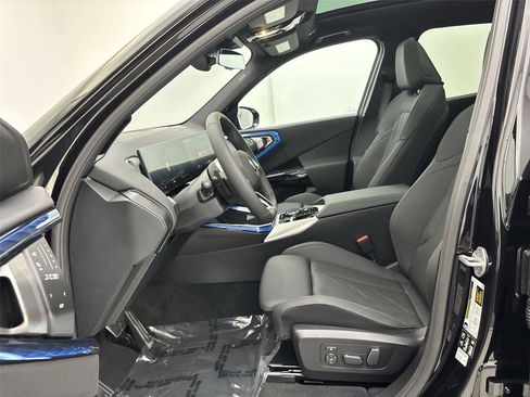 New 2026 BMW X3 xDrive30 w/ Premium Package image 25