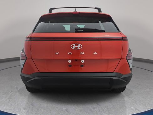 Used 2024 Hyundai Kona SEL image 6