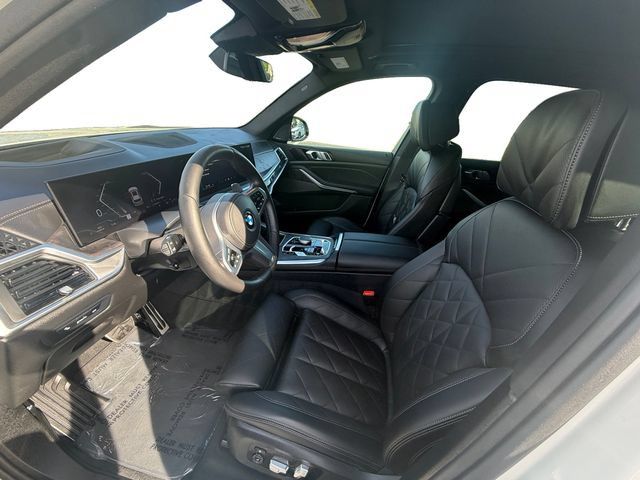 Certified 2025 BMW X5 xDrive40i AWD/4WD image 13