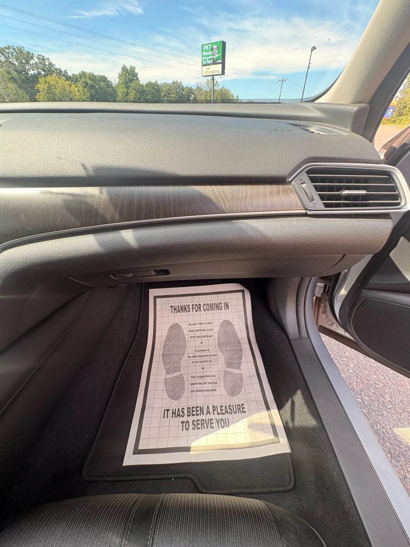 Used 2019 Honda Accord EX image 29
