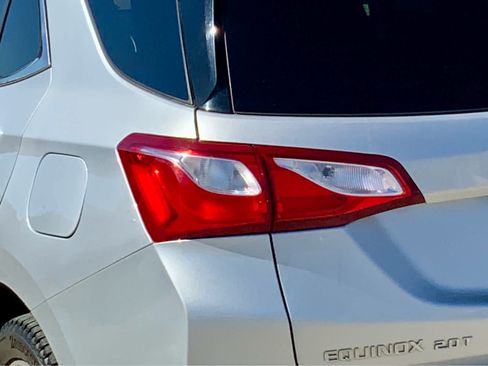 Used 2019 Chevrolet Equinox Premier AWD/4WD image 13