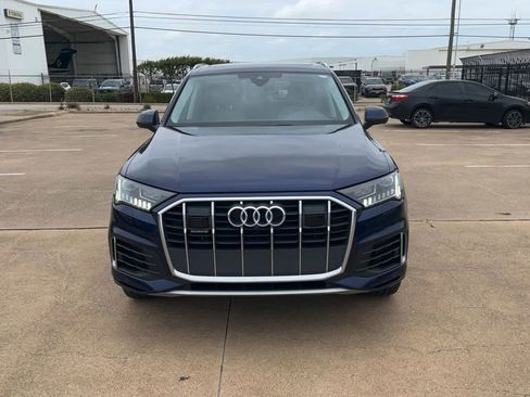 Used 2023 Audi Q7 3.0T Premium Plus AWD/4WD image 2