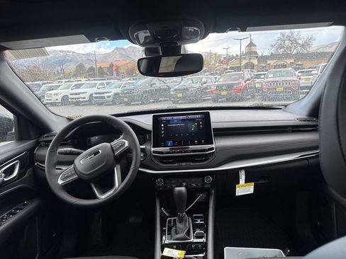 New 2026 Jeep Compass Trailhawk AWD/4WD image 22