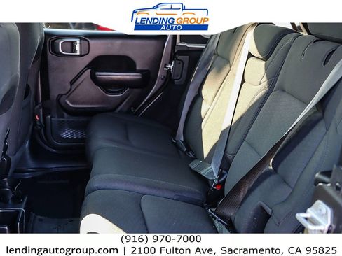 Used 2020 Jeep Wrangler Unlimited Sport S image 16