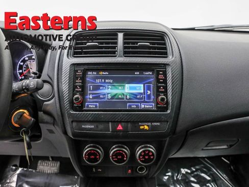 Used 2024 Mitsubishi Outlander Sport ES image 12