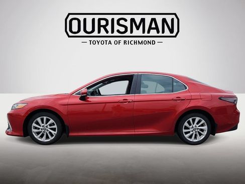 Certified 2023 Toyota Camry LE w/ Convenience Package FWD image 4