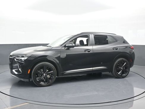 Used 2023 Buick Envision Essence w/ Technology Package I image 2