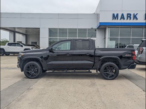Used 2025 Chevrolet Colorado Z71 w/ Z71 Convenience Package 2 AWD/4WD image 9