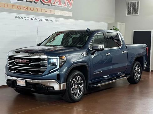 Used 2024 GMC Sierra 1500 SLT w/ SLT Premium Plus Package AWD/4WD image 8