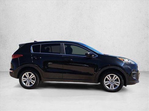 Used 2019 Kia Sportage LX FWD image 4