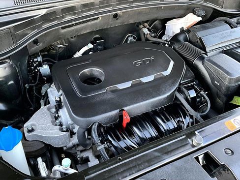 Used 2018 Hyundai Santa Fe Sport w/ 2.4L Value Package 02 image 34