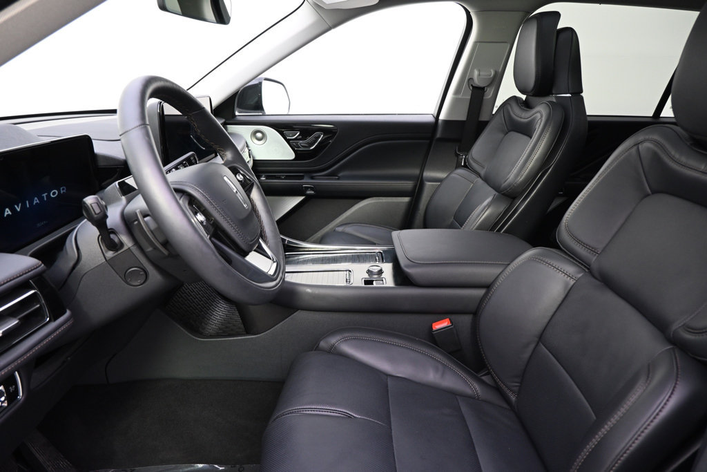 New 2026 Lincoln Aviator Reserve AWD/4WD image 13