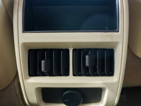 Used 2016 Cadillac SRX Luxury w/ Driver Awareness Package image 23