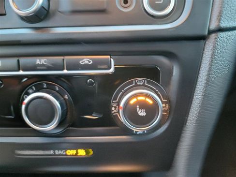 Used 2014 Volkswagen Jetta TDI image 34