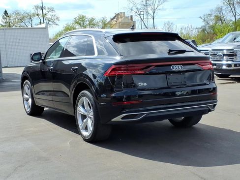 Used 2022 Audi Q8 Premium Plus AWD/4WD image 3