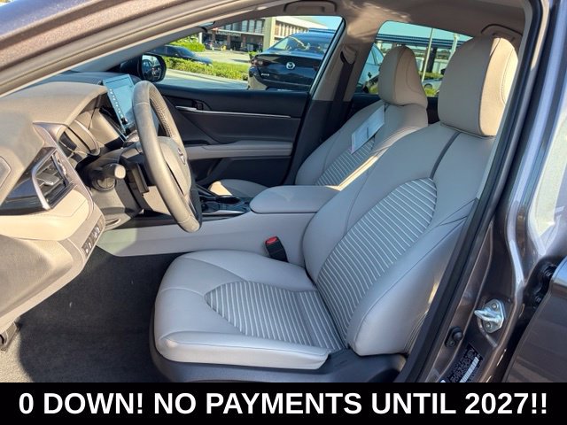 Used 2023 Toyota Camry SE FWD image 14
