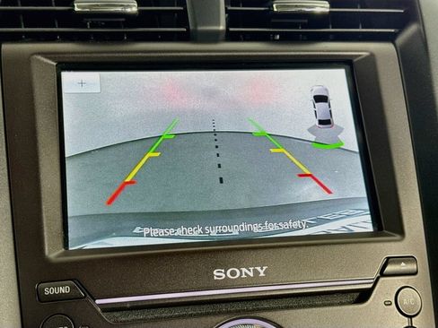 Used 2020 Ford Fusion Energi Titanium FWD image 32