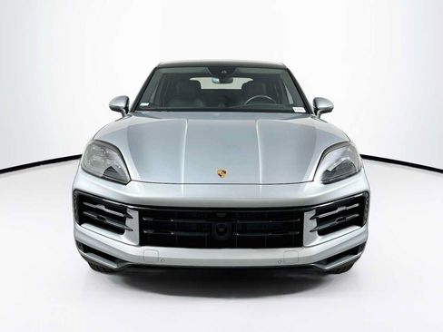 Certified 2025 Porsche Cayenne Coupe AWD/4WD image 6