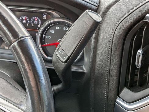 Used 2020 Chevrolet Silverado 1500 LTZ AWD/4WD image 29