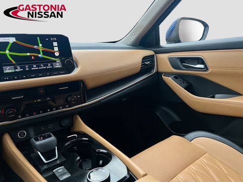 Used 2023 Nissan Rogue Platinum w/ Platinum Premium Package image 32