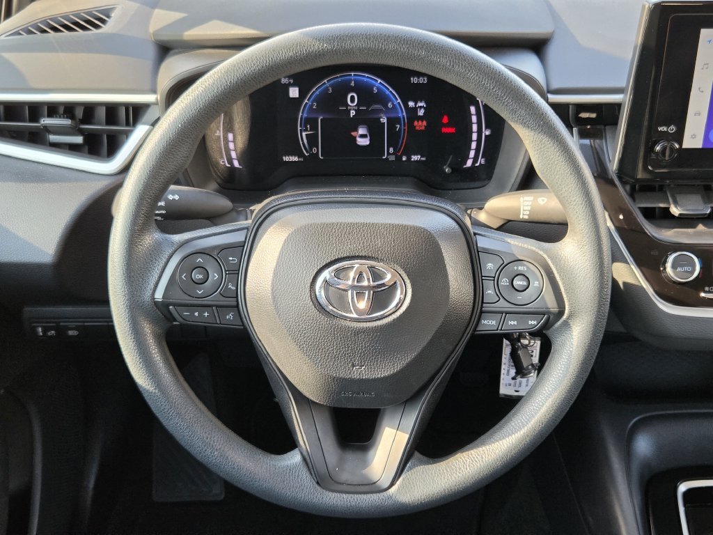 Used 2026 Toyota Corolla LE FWD image 15