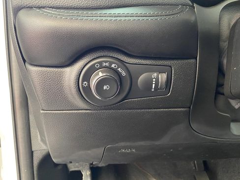 Used 2022 Dodge Durango GT AWD/4WD image 24