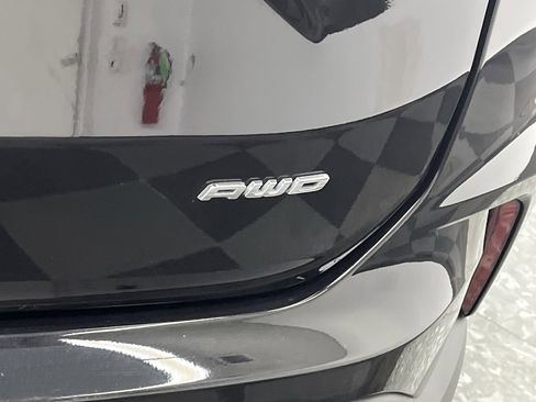 Certified 2024 Ford Edge Titanium image 32