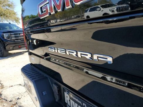 New 2026 GMC Sierra 1500 SLT w/ SLT Premium Plus Package AWD/4WD image 8