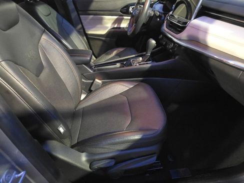 Used 2022 Jeep Compass Limited image 23