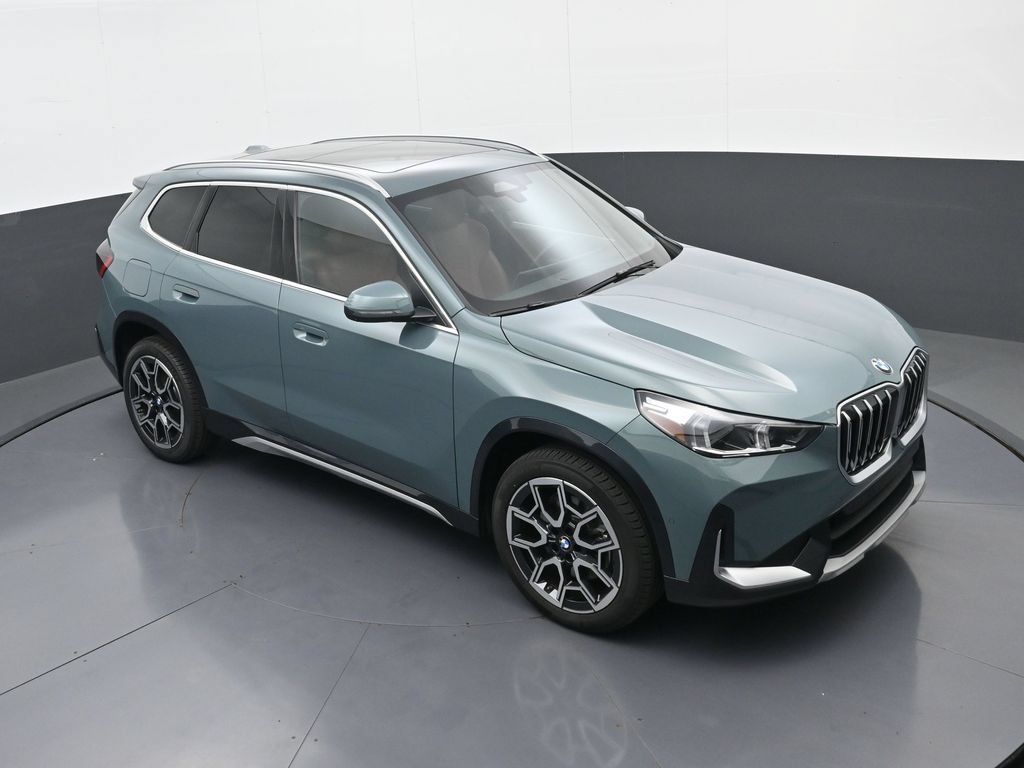 Used 2026 BMW X1 xDrive28i w/ Technology Package AWD/4WD image 29