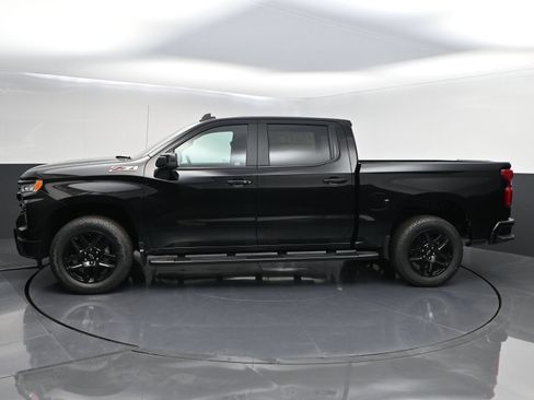 New 2026 Chevrolet Silverado 1500 RST w/ Z71 Off-Road Package AWD/4WD image 4