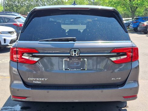 Certified 2023 Honda Odyssey Elite image 5