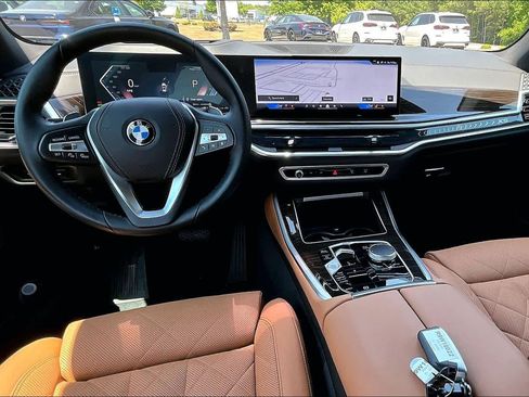 Used 2024 BMW X5 sDrive40i w/ Premium Package RWD image 15