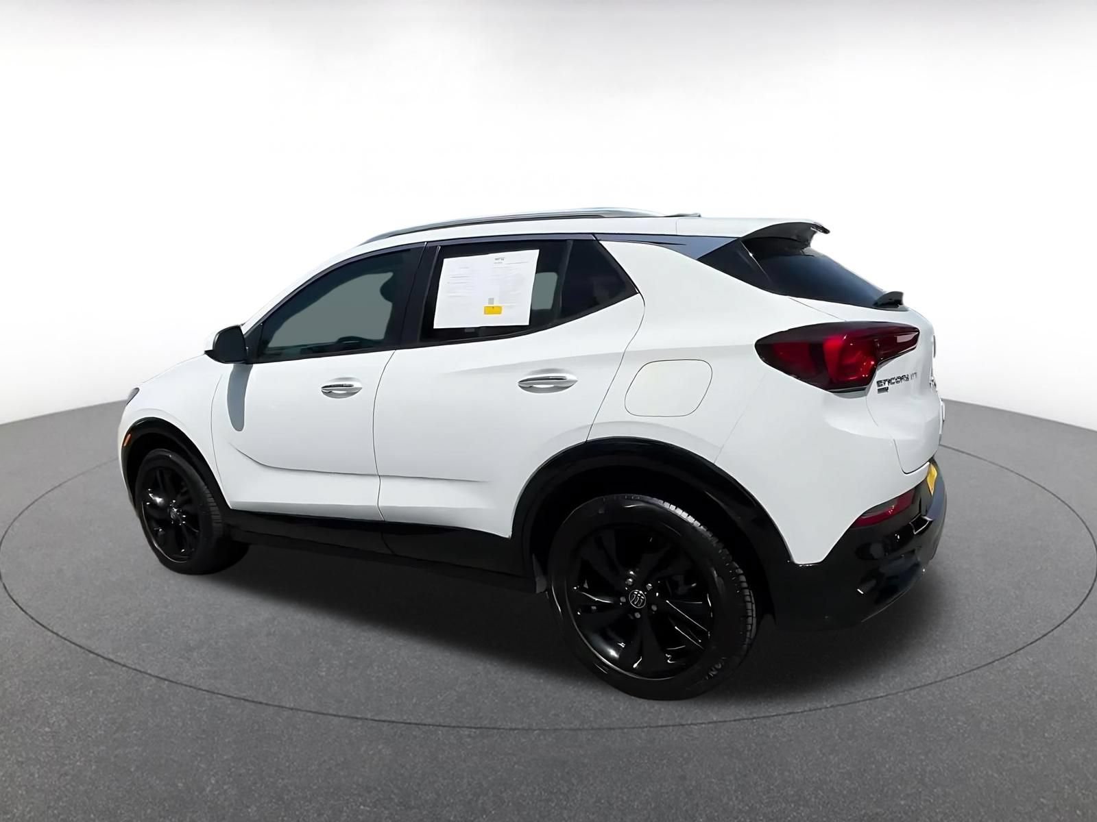 Used 2024 Buick Encore GX Sport Touring AWD/4WD image 9