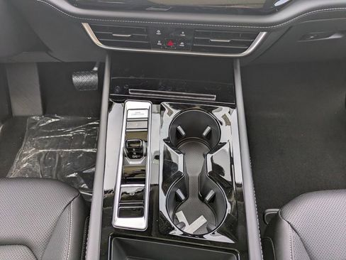 New 2026 Volkswagen Atlas SE AWD/4WD image 19