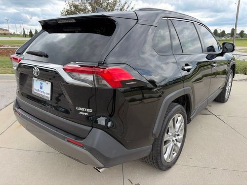 Used 2020 Toyota RAV4 Limited w/ Limited Grade Weather Package AWD/4WD image 24