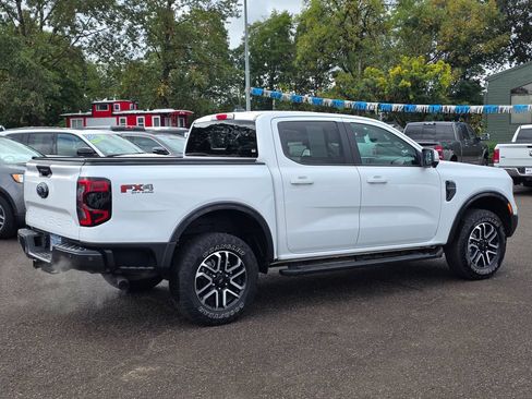 Used 2024 Ford Ranger Lariat w/ FX4 Off-Road Package AWD/4WD image 29
