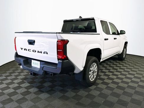 Used 2024 Toyota Tacoma SR image 8