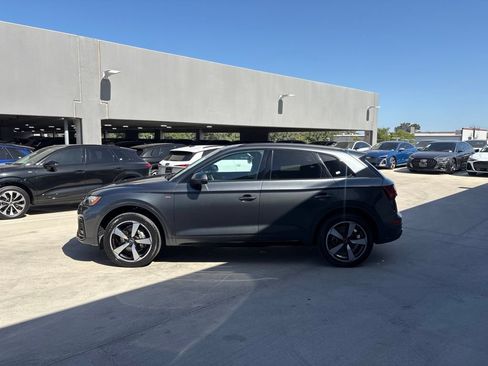 Used 2023 Audi Q5 2.0T Premium Plus w/ Premium Plus Package AWD/4WD image 9