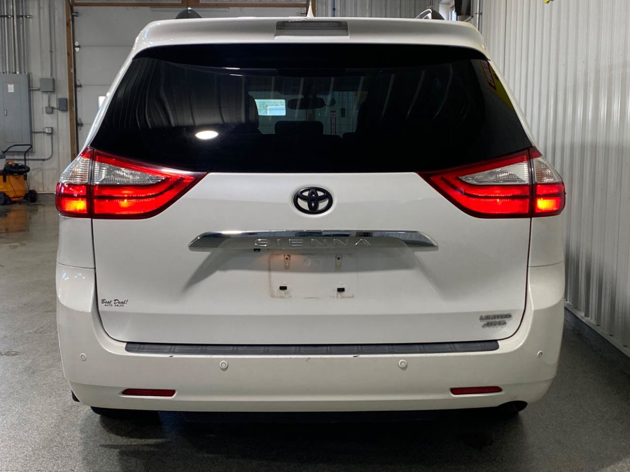 Used 2015 Toyota Sienna Limited Premium AWD/4WD image 5