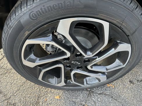 New 2026 Chevrolet Trax RS w/ Driver Confidence Package image 7